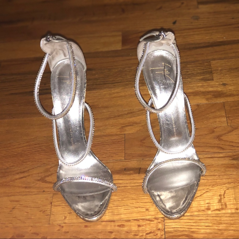 Giuseppe heels